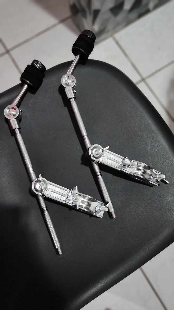 Extensor de prato com clamp articulado 