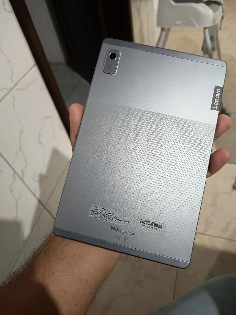 VENDE-SE TABLET LENOVO, SUPER CONSERVADO. - Foto 2