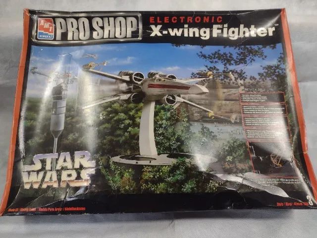 X-FIGHTER WING - SOM - LUZ - MOVIMENTO - STAR WARS - LUKE SKYWALKER