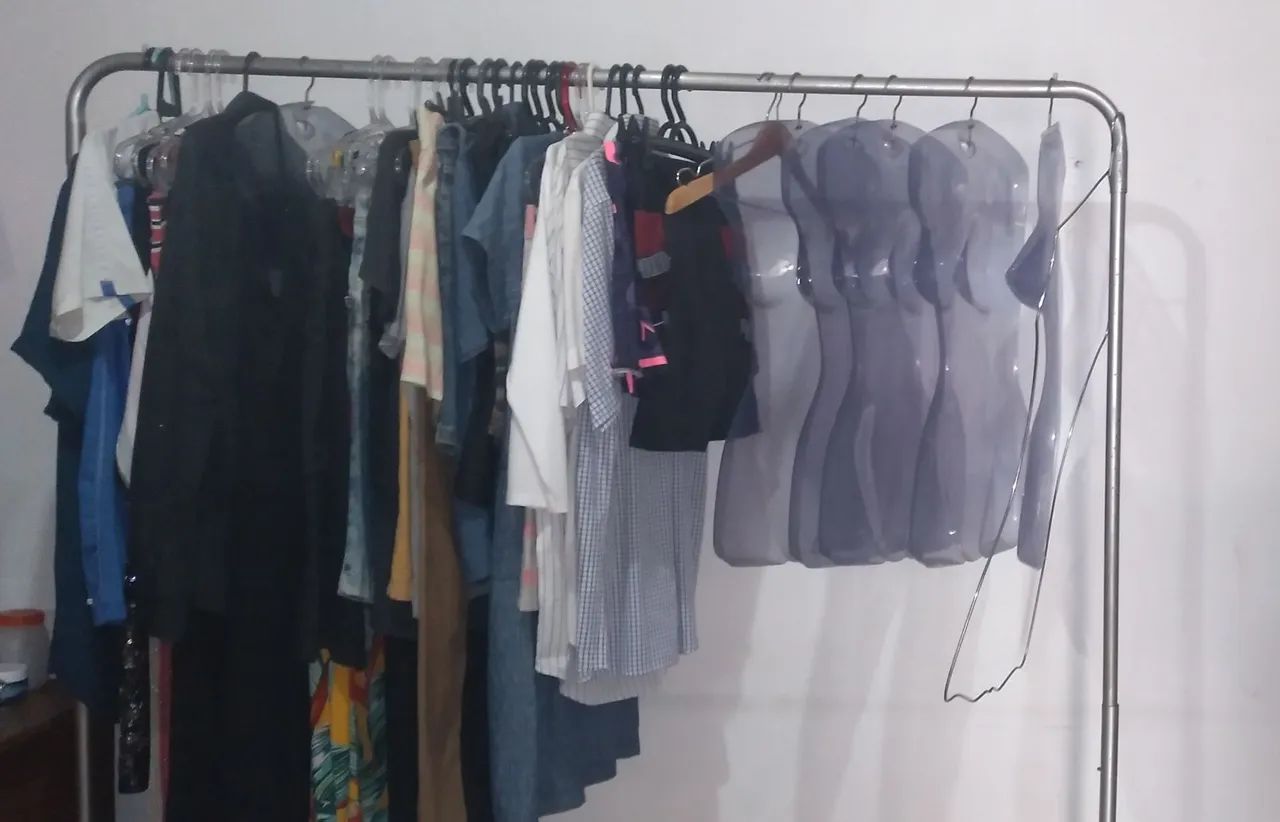 Arara para roupas - Foto 2