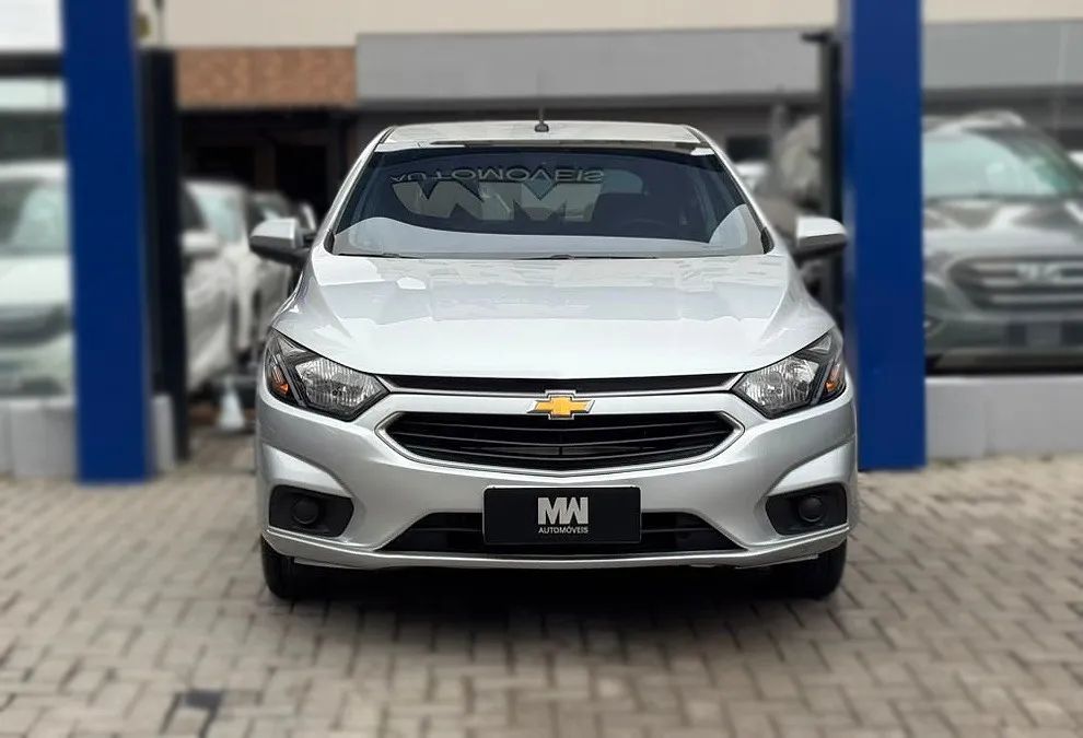 Chevrolet Onix Hatch LT 1.0 8V Flex Mec. 4P 2019 - Foto 2