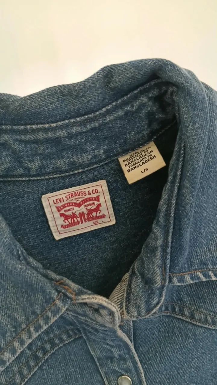 Camisa jeans feminina Levi's