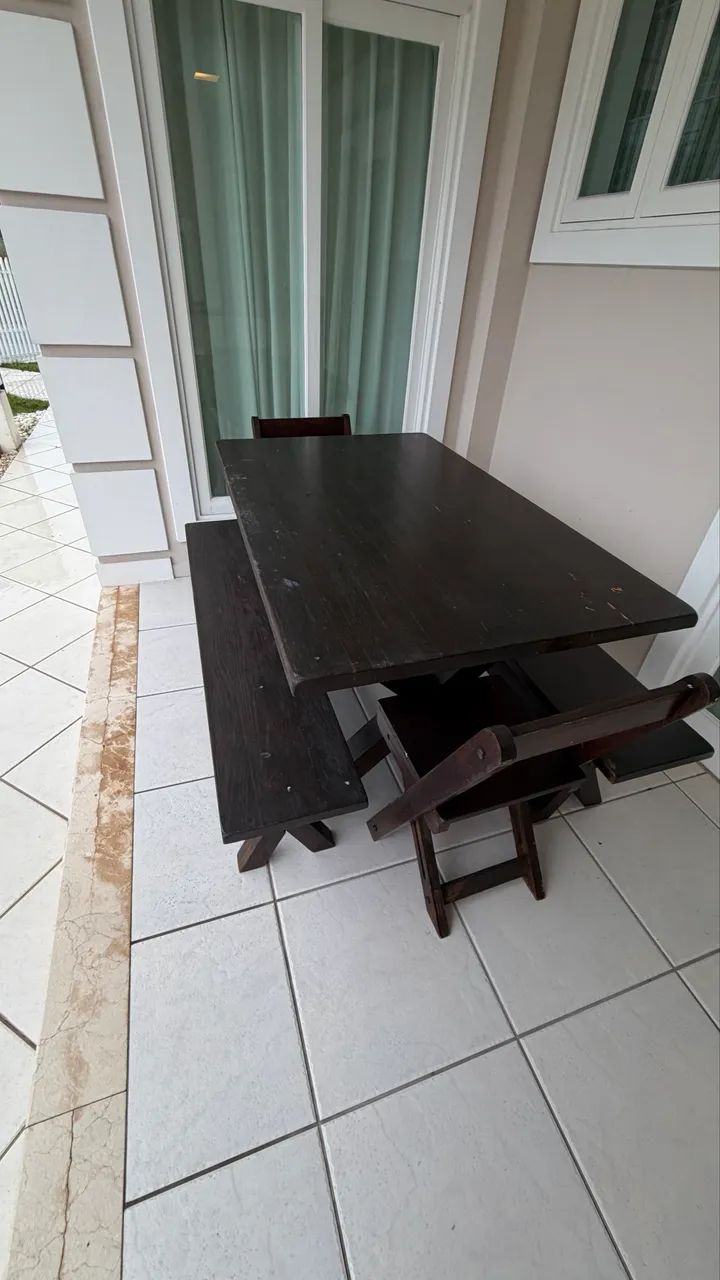 Mesa de churrasqueira
