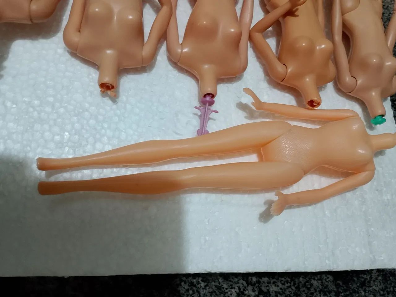 Lote de corpos de bonecas Barbies  - Foto 5