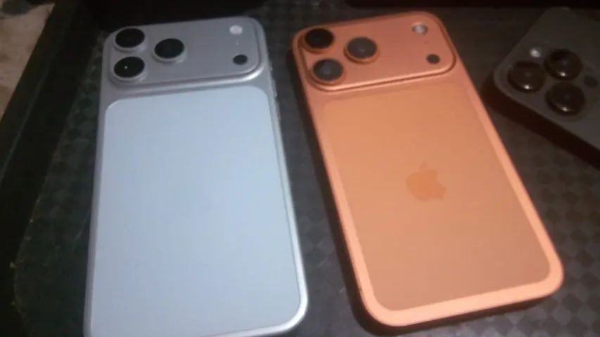 iPhone 17