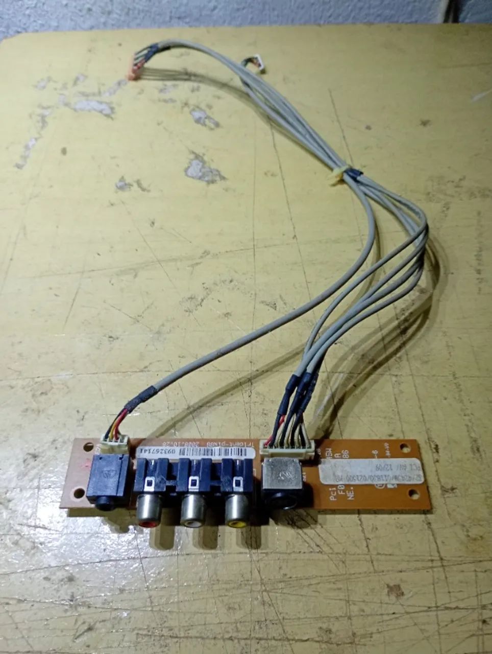 Placa Av Tv Semp LC3245W - Foto 2