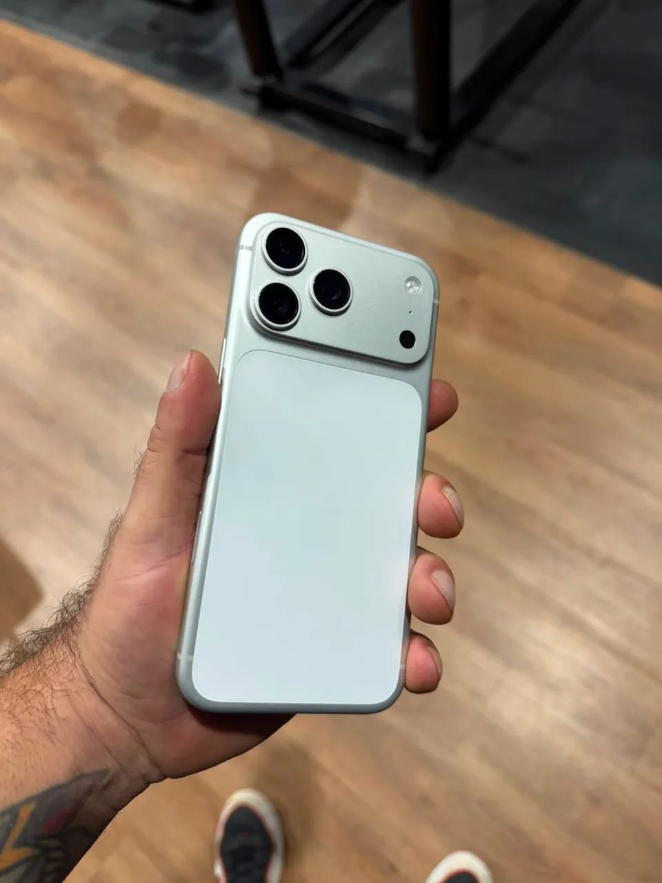 iPhone 17 pro Max 256 GB silver (oportunidade) - Celulares e