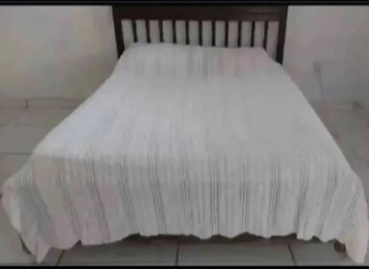 Vende-se Colcha de Crochê.