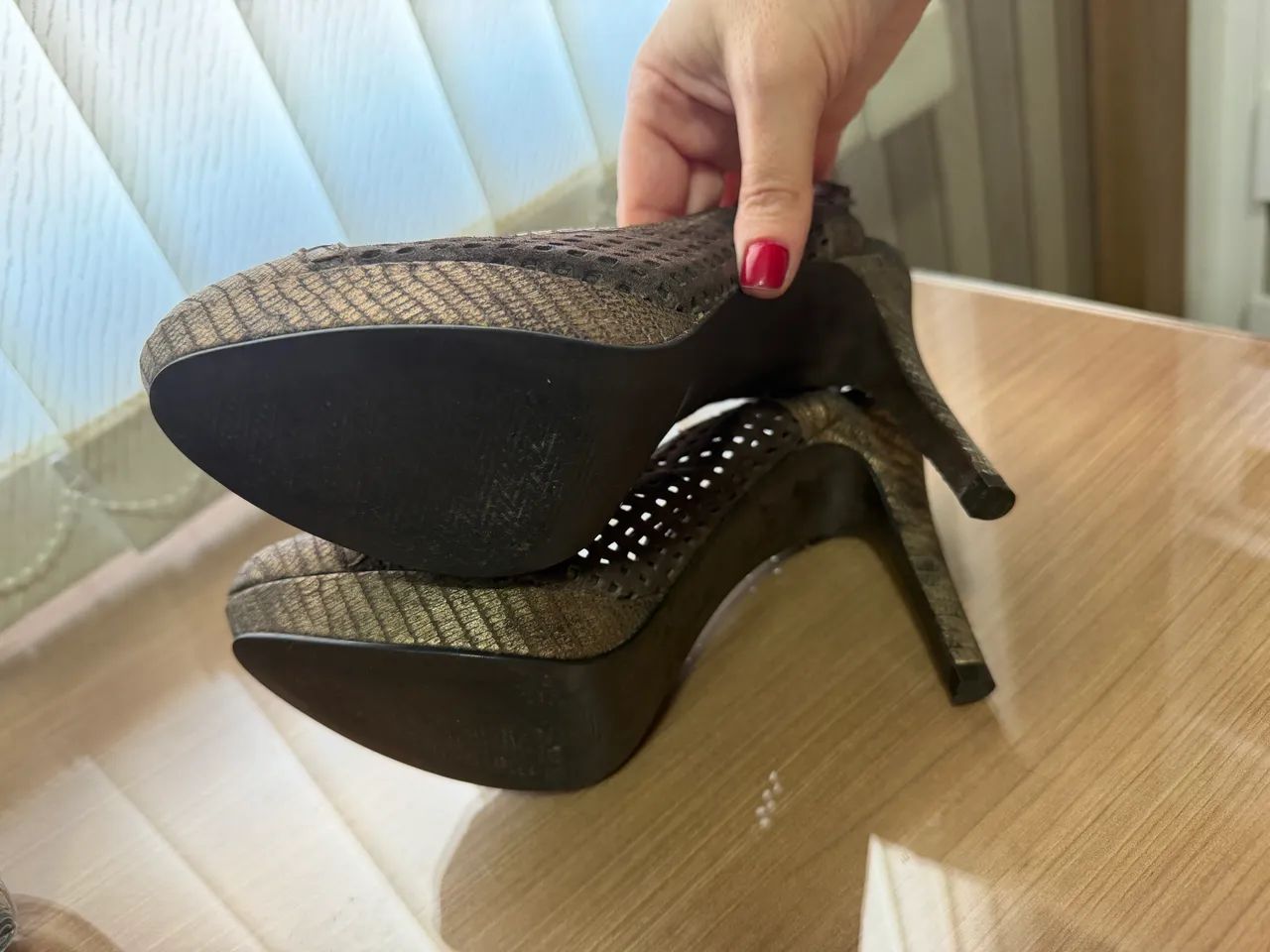 Sapato Arezzo couro legítimo  - Foto 4