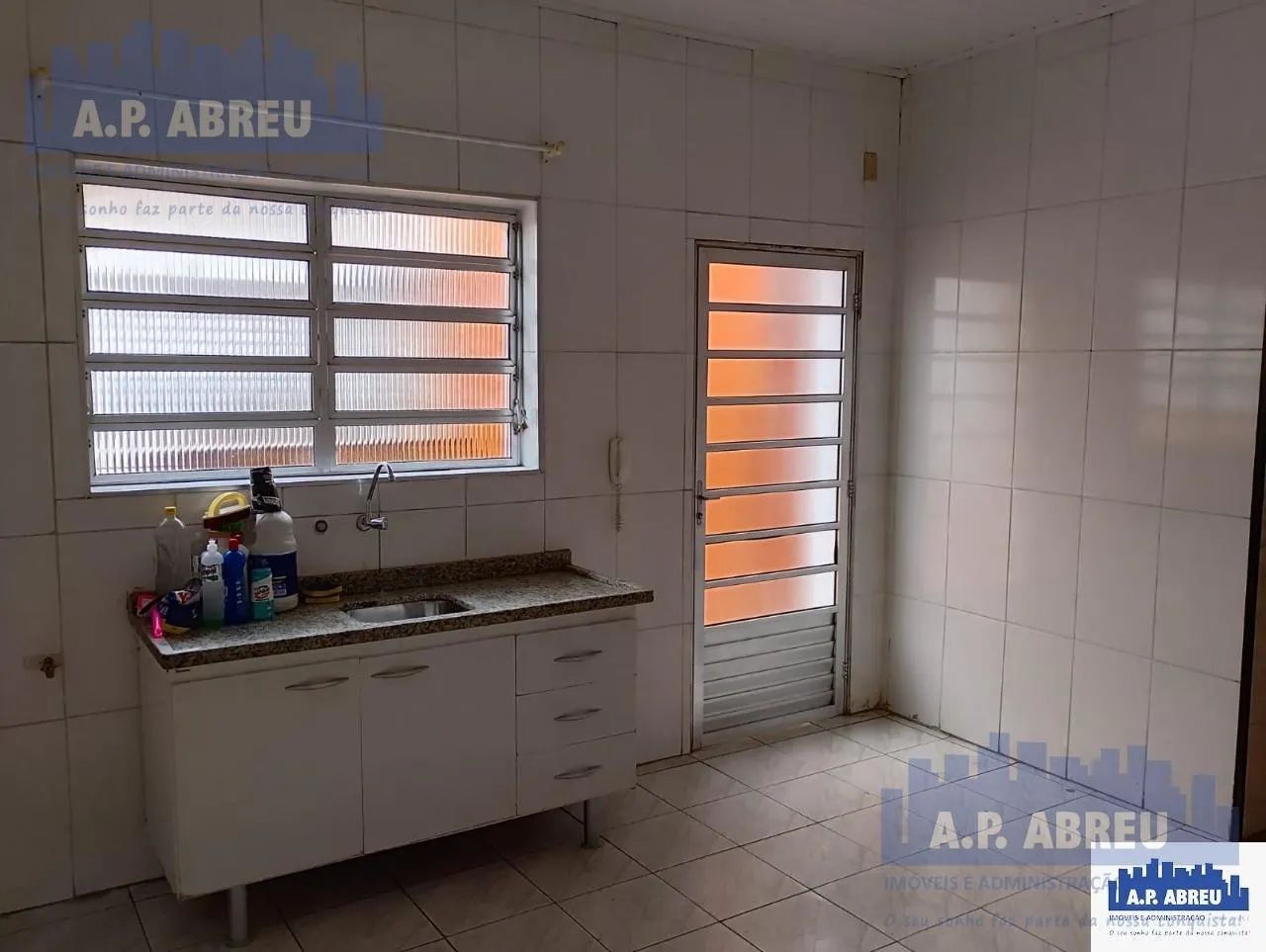 CASA RESIDENCIAL em São Paulo - São Paulo, Chácara Califórnia - Foto 3