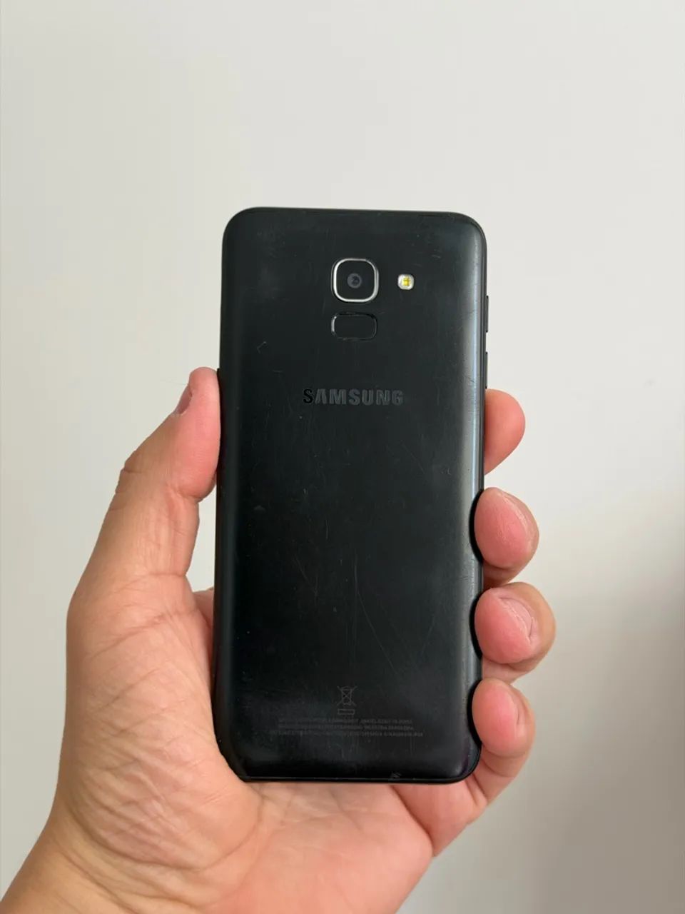 Celular Samsung Galaxy J6 - Foto 2