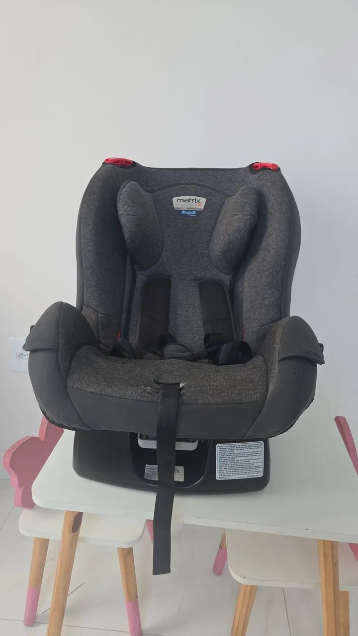 Cadeirinha infantil p/ carro Burigotto Matrix Evolution - Foto 4