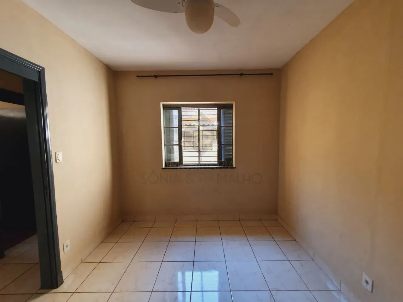 Casa Térrea para Locação no bairro Vila Tibério, em Ribeirão Preto - Foto 9