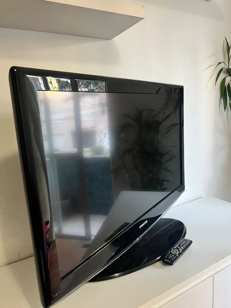 TV Samsung 39? com controle remote e pés de apoio. N?O É SMART. - Foto 6