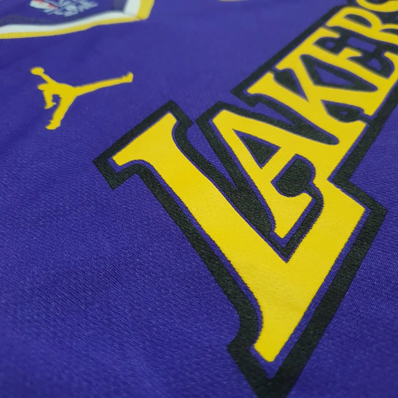 【海外Lサイズ】RLPC ＮＺ・キウィズ '24 バスケットボールシャツ Camiseta Basquete Los Angeles Lakers Roxa - Roupas - Cobilândia