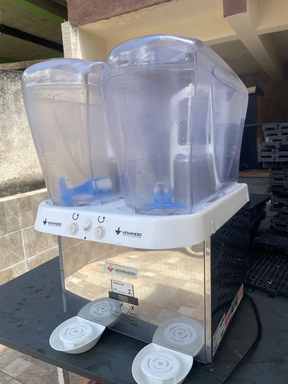 Refresqueira Venâncio 2 Cubas