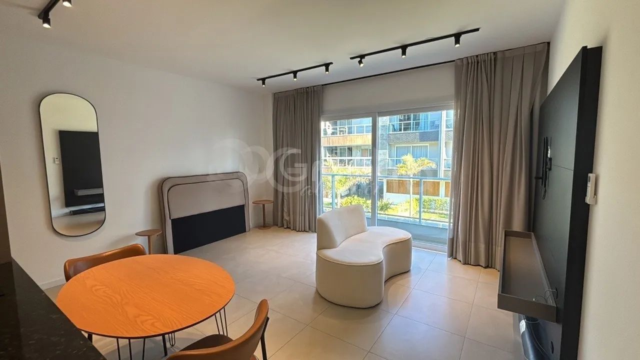 Studio semimobiliado em frente a praia - Foto 2