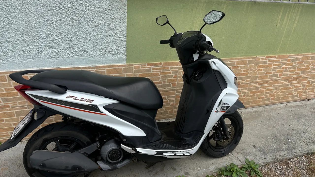 Vendo Yamaha fluo 125 - Foto 2