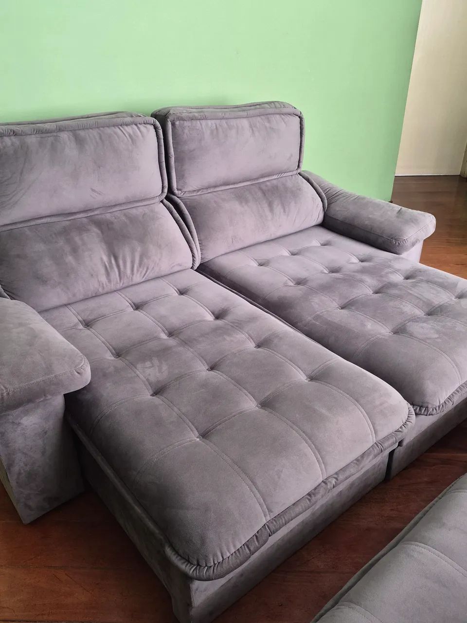 Sofá Suede Retrátil Seminovo  - Foto 4