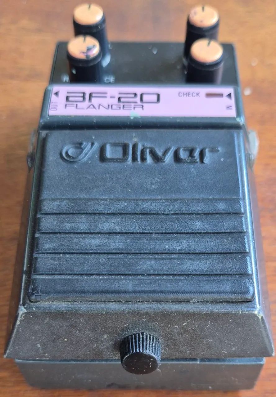 Pedal Oliver Flanger BF20 - Foto 2