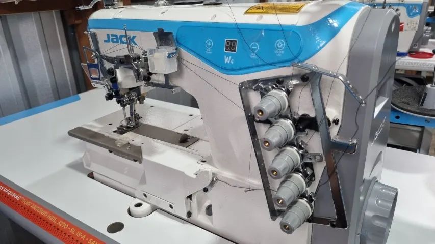 Maquina Cobertura Plana Direct Drive Jack 220V