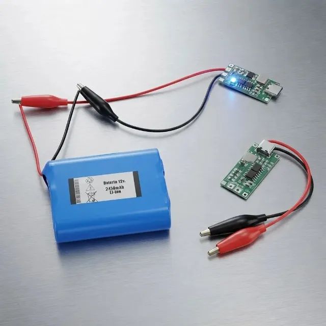 Kit Placa De Carregamento + Bateria 12v - 2450mah Sem Bms