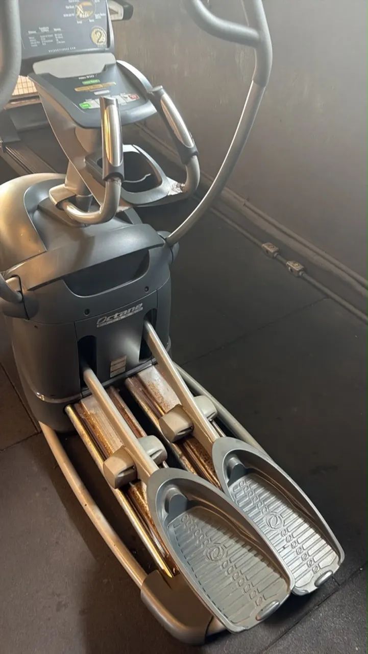 Elíptico Octane  - Foto 2