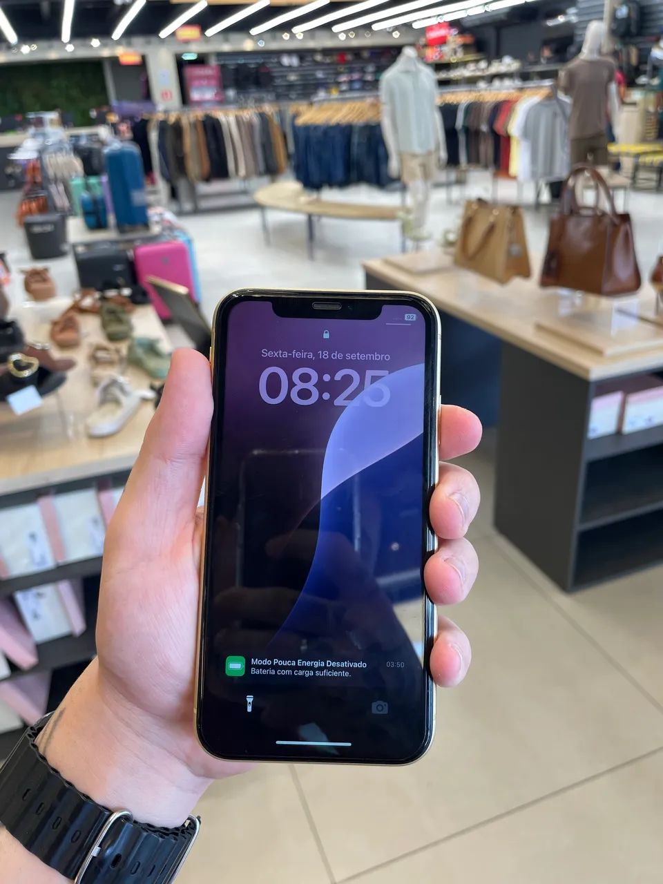 IPHONE XR - Foto 4