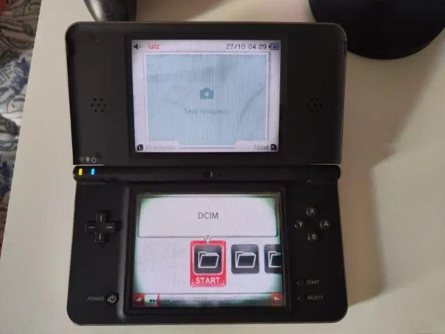Nintendo DSI XL 