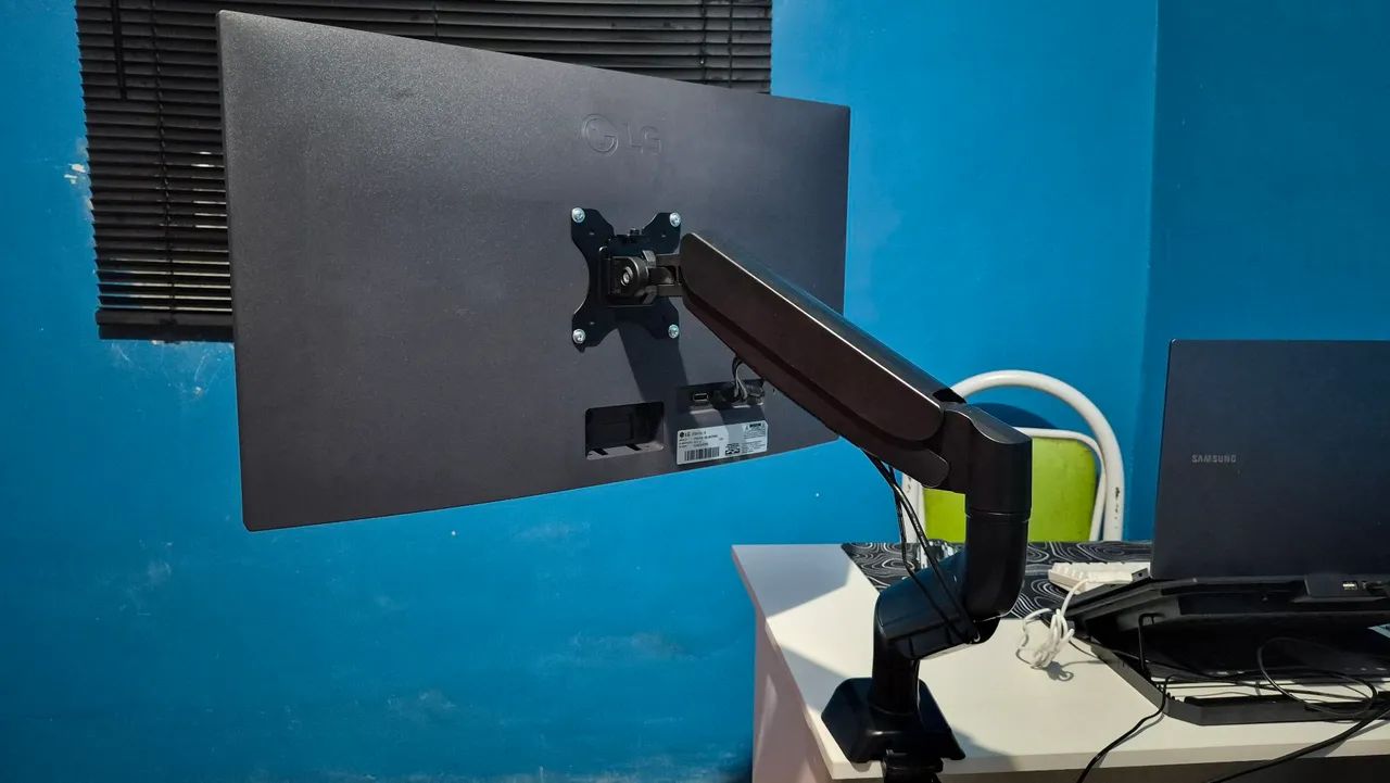 Monitor LG ULTRAGEAR 27' + Braço Articulado  - Foto 3