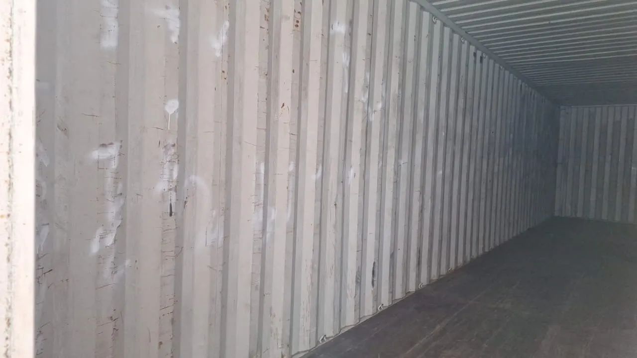Temos contêiner de 20 e 40 pés - Foto 3