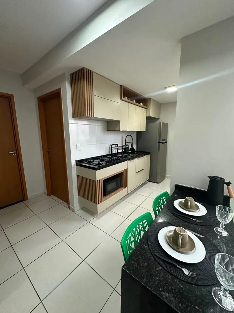 APARTAMENTO 100% MOBILIADO PARA LOCAÇÃO - Foto 3