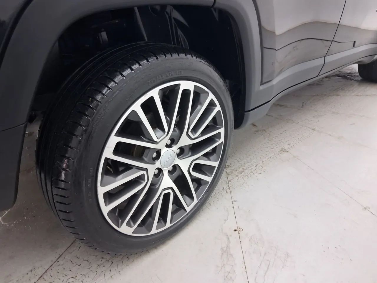 Jeep Compass LIMITED T270 1.3 TB 4x2 Flex Aut, foto 14 de 18