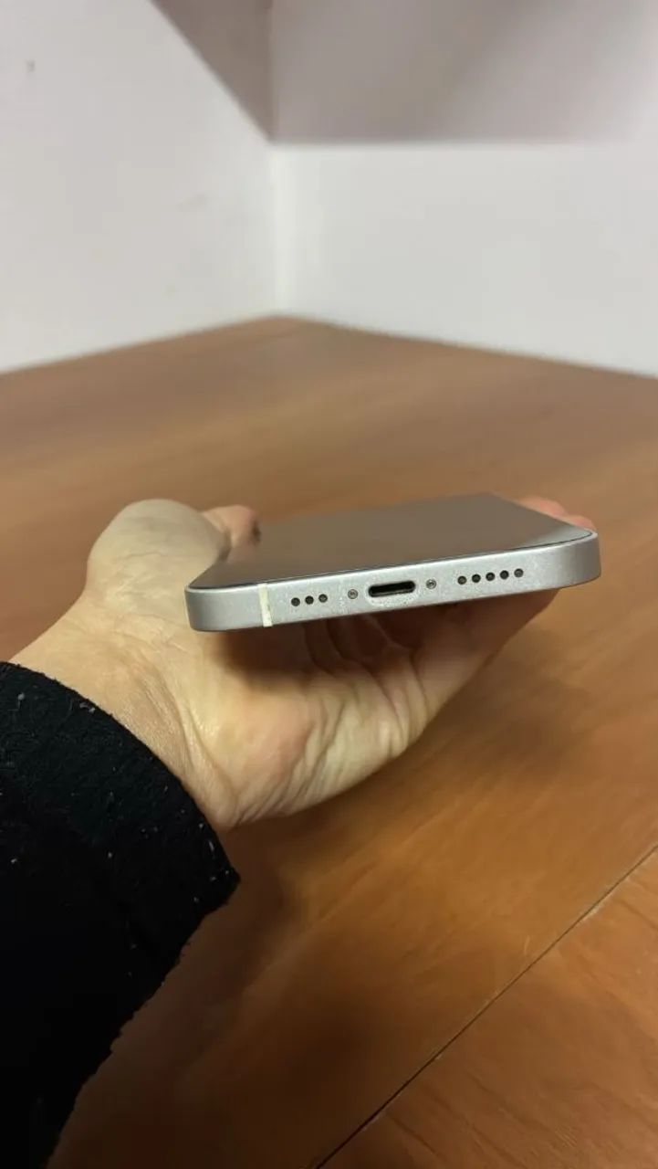 iPhone 12  - Foto 2