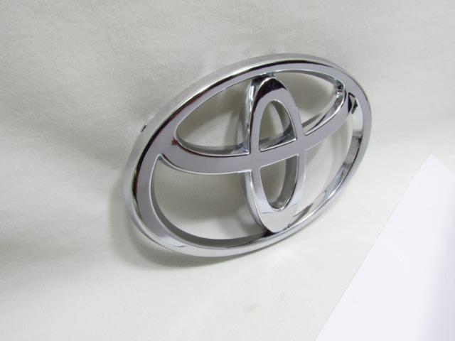 Emblema Grade Radiador Hilux 2005 2006 2007 A 13 2014 2015 - Foto 3
