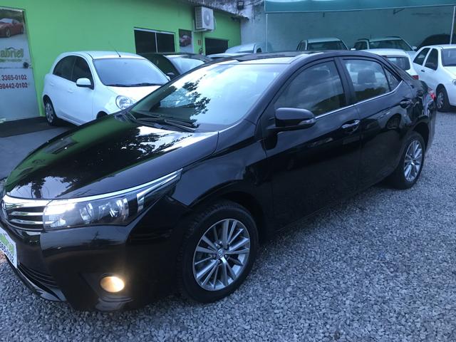 Corolla altis 2017 35 mil km - Foto 2