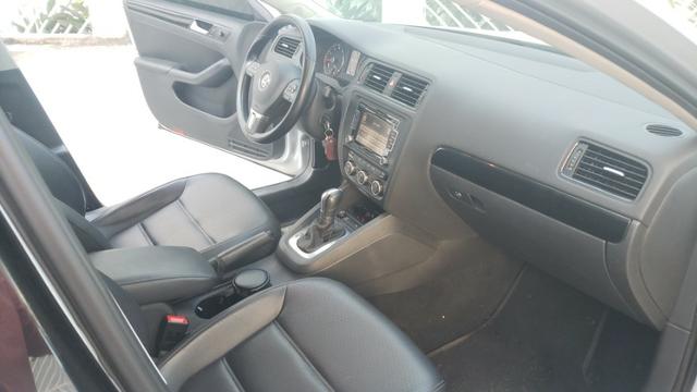Jetta Confortline Top Flex + GNV 5ª Geração - Foto 12