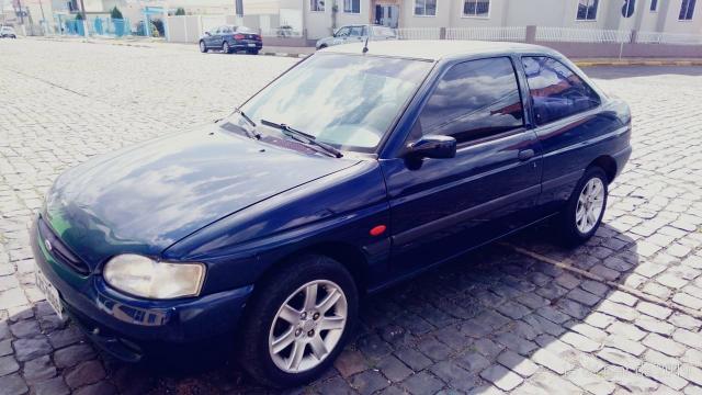 Vendo Lindo Ford Escort 1998 Completo