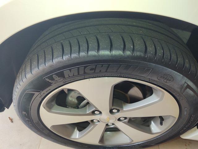 Cruze LT Hatch - Foto 2
