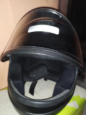 Vendo capacete novo