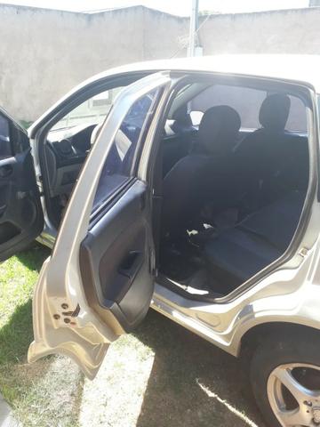 Ford fiesta sedan 07/08 - Foto 10