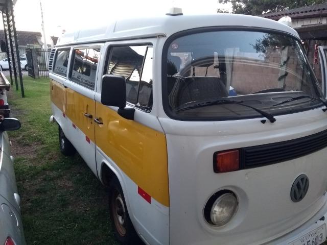 Kombi Escolar