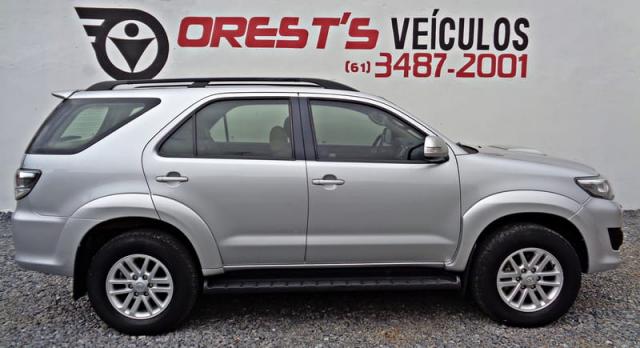 TOYOTA HILUX SW4 3.0 SRV 4X4 16V TURBO INTERCOOLER DIESEL 4P AUT 2015 - Foto 5