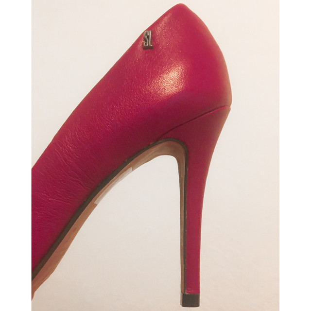 scarpin couro santa lolla