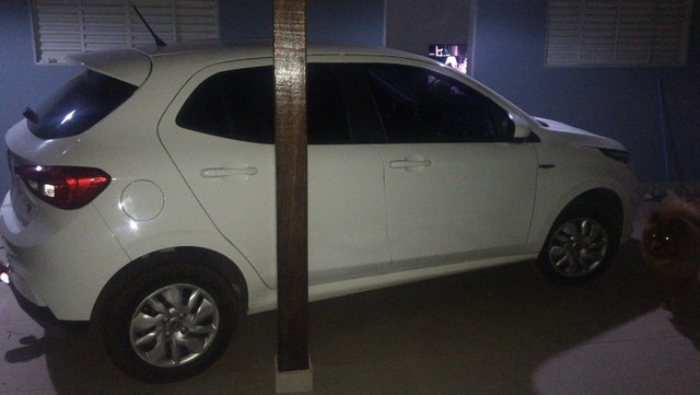 VENDO FIAT ARGO DRIVE 1.0 BRANCO 2018/2019