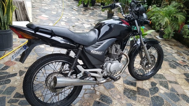 MOTO HONDA CG 150 ESI FLEX 2013 PARTIDA ELÉTRICA FREIO A DISCO 2 PNEUS E KIT NOVOS