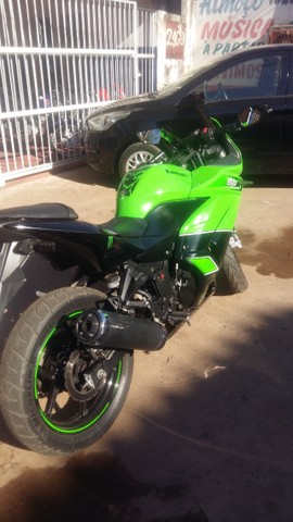 KAWASAKI NINJA 250 R 2011 LINDA NOVA 12.000