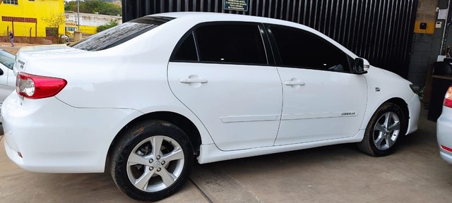 TOYOTA COROLLA XEI