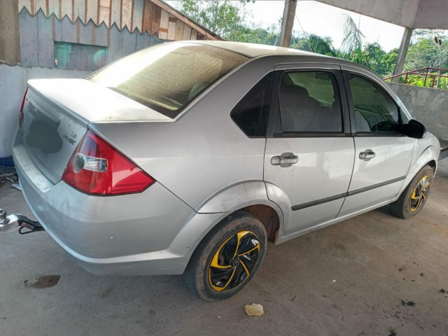 FIESTA FORD SEDAN 1.6