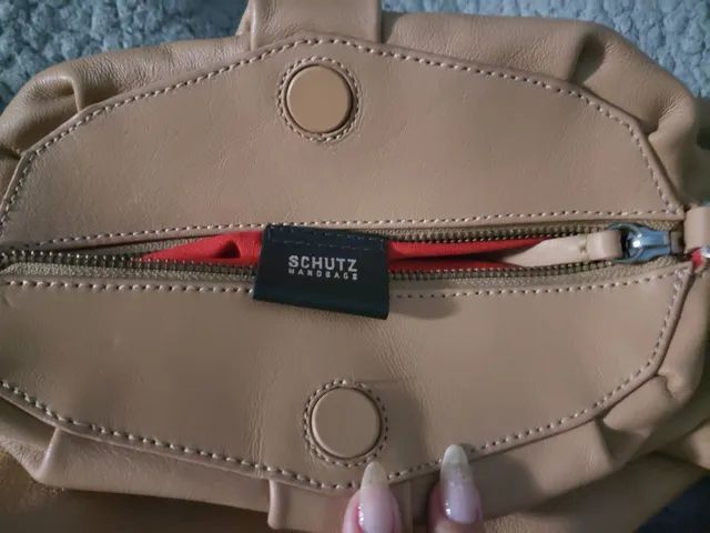 Bolsa clutch Avril Schutz - Bolsas, malas e mochilas - Sapucaia